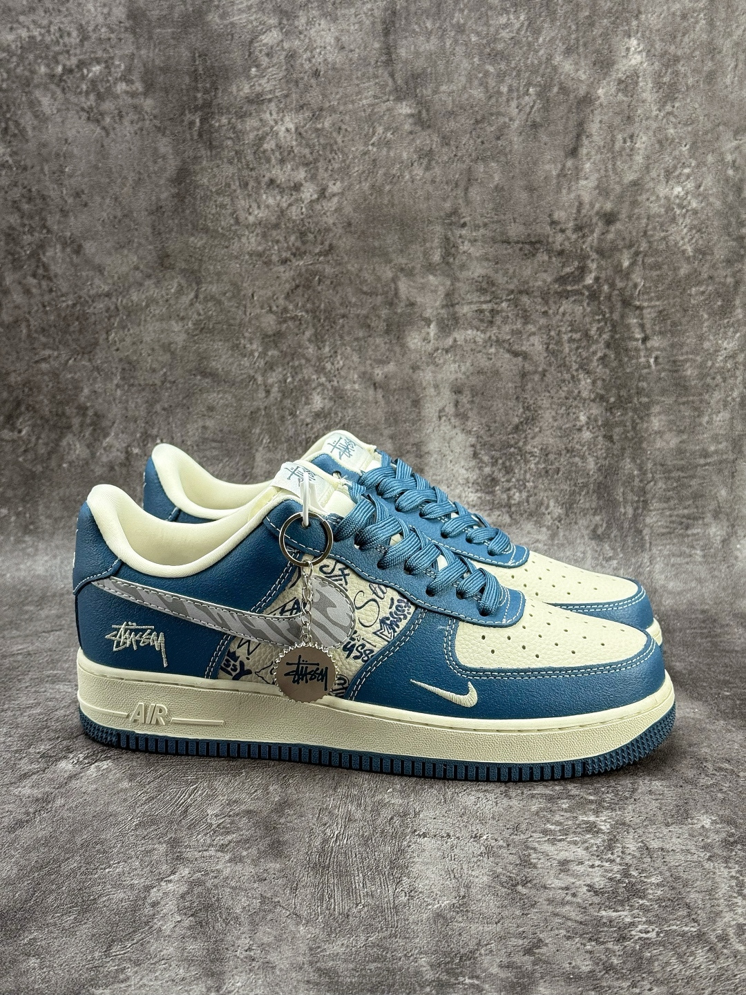Nike Air Force 1 Low 07 x Stussy 蓝白小勾 XL1979-132