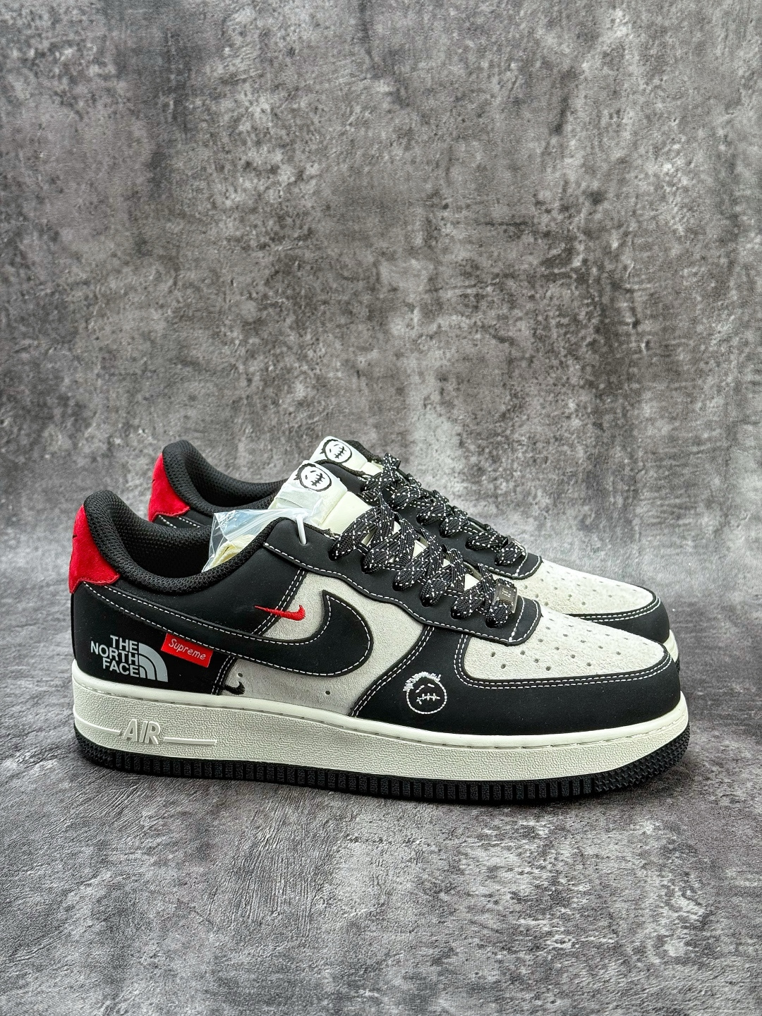 Nike Air Force 1 Low 07 x The North Face 黑灰双小勾满天星 KG6699-F43