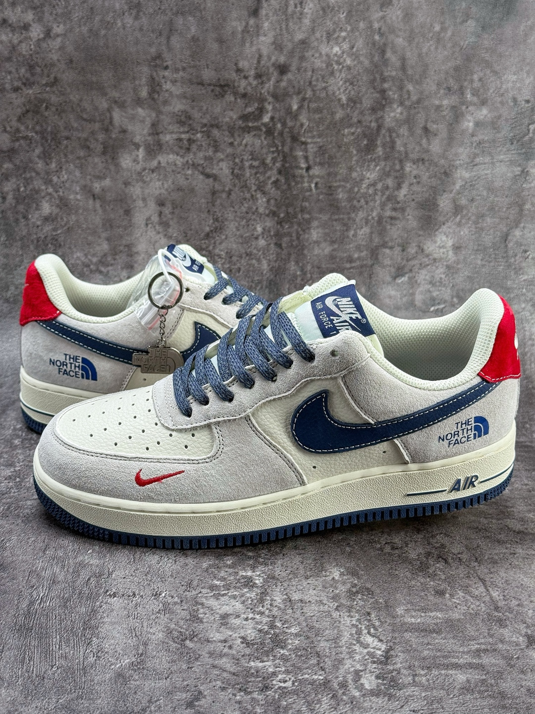 Nike Air Force 1 Low 07 x The North Face 灰白蓝小勾满天星 DD1982-341