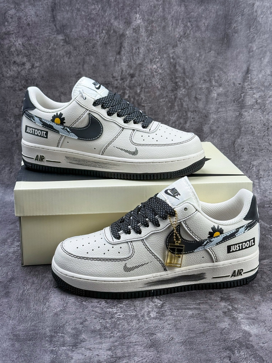 Nike Air Force 1 Low 07 x Just Do It 小雏菊 白黑小勾满天星 XY2025-003