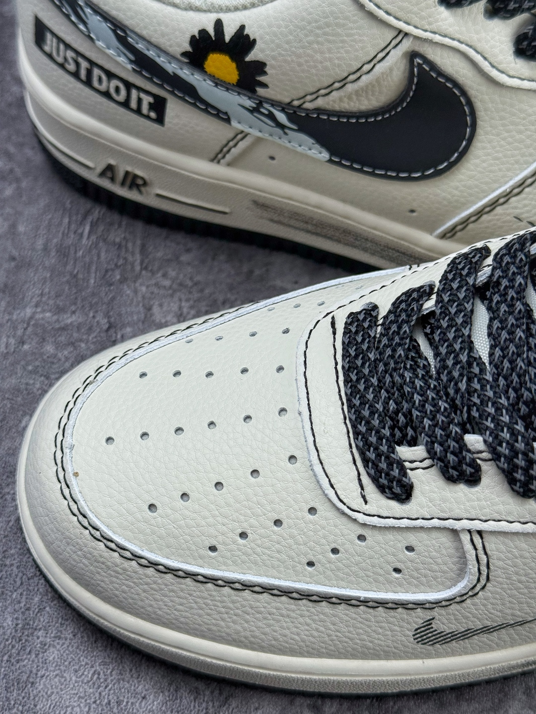 Nike Air Force 1 Low 07 x Just Do It 小雏菊 白黑小勾满天星 XY2025-003