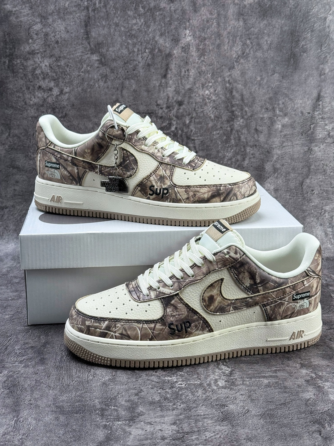 Nike Air Force 1 Low 07 x Supreme x The North Face 棕白 DF0188-125
