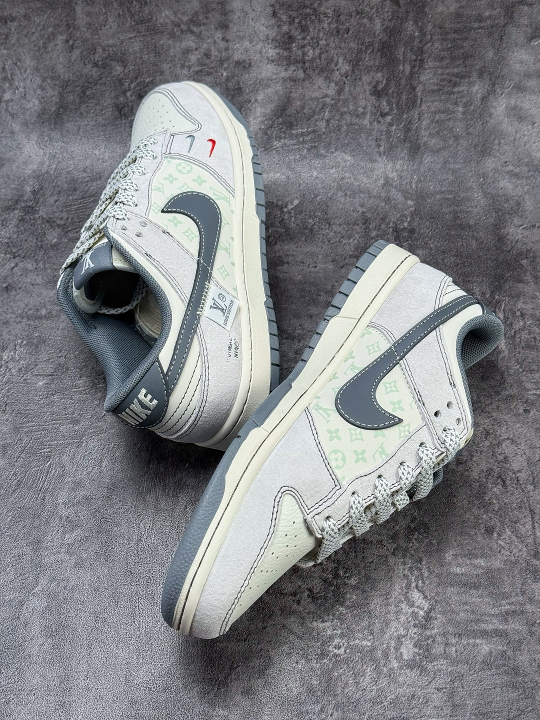 Nike SB Dunk Low x Louis Vuitton 灰白双小勾满天星 YX5066-391-Top High Quatity Cheap Sneakers Fashion Clothing Clothes Bags handbags Shoes of all Brand wholesale With The best Quality And Beautiful Price from China Factory Chinese suppliers wholesaler seller Nike SB Dunk Low x Louis Vuitton 灰白双小勾满天星 YX5066-391