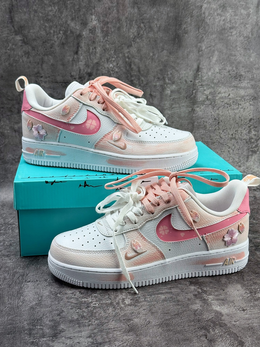 Nike Air Force 1 Low 07 粉白小勾 FB8971-007