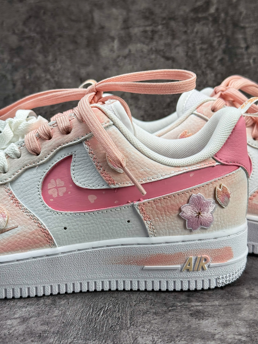 Nike Air Force 1 Low 07 粉白小勾 FB8971-007