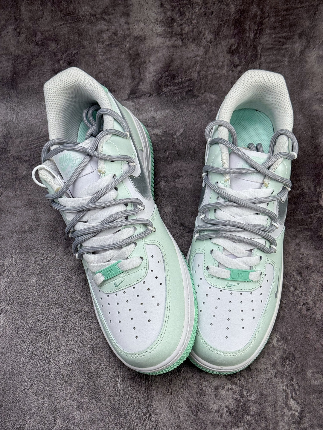 Nike Air Force 1 Low 07 绿白小勾 XX7981-476