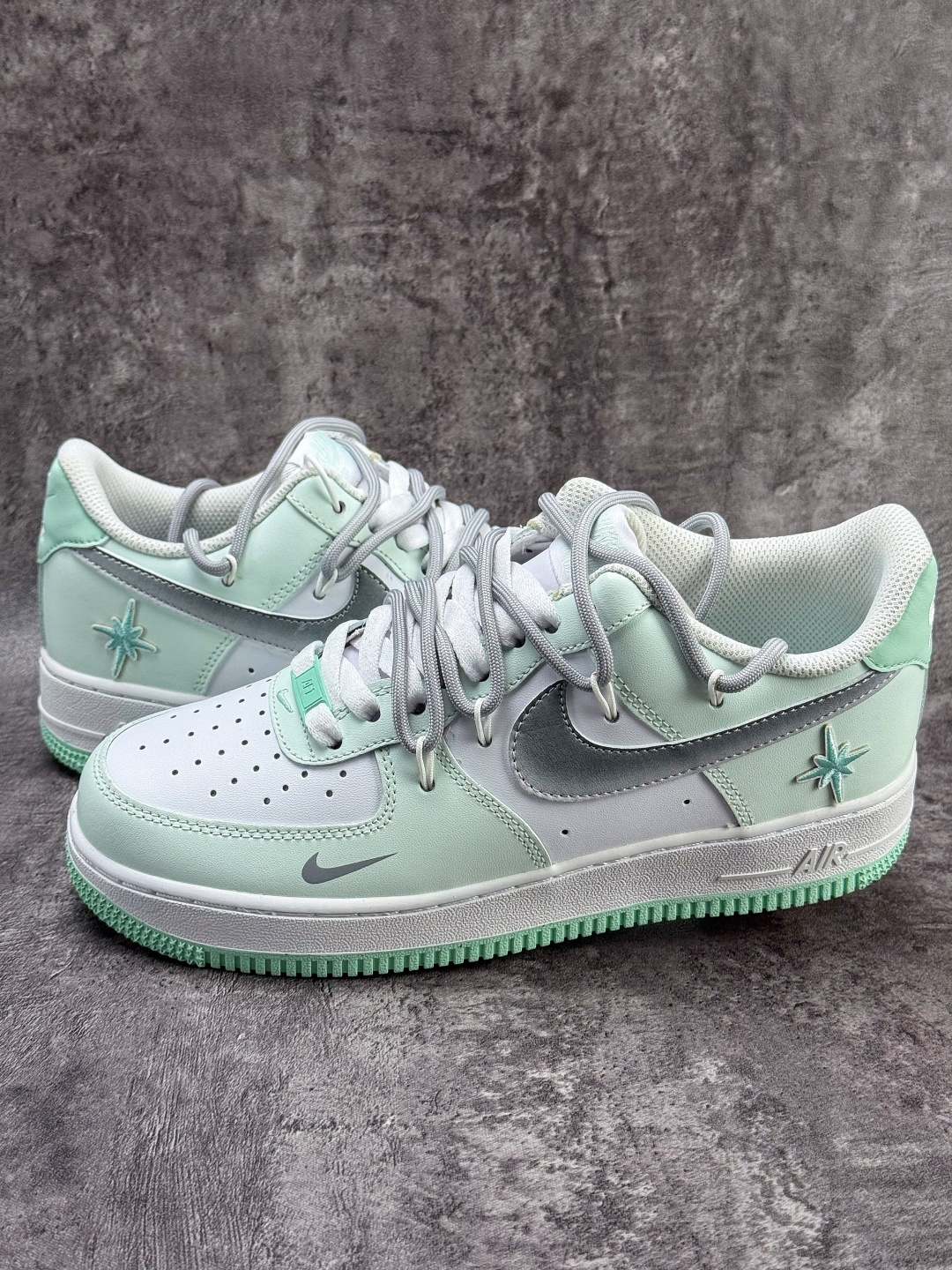 Nike Air Force 1 Low 07 绿白小勾 XX7981-476