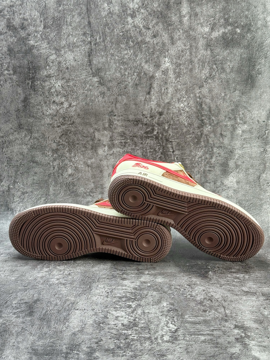 Nike Air Force 1 Low 07 马年限定 白棕红小勾 XD0028-003