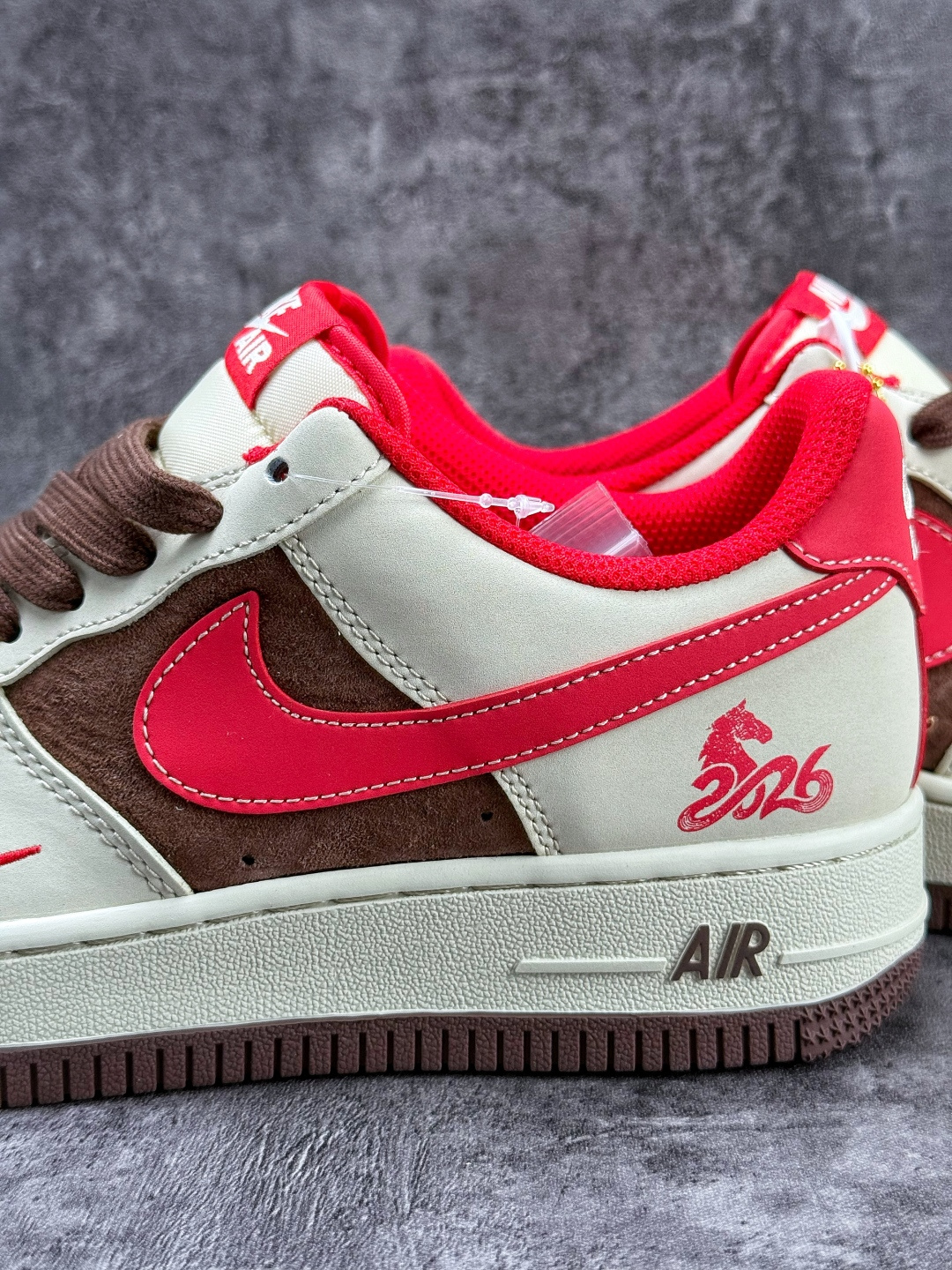 Nike Air Force 1 Low 07 马年限定 白棕红小勾 XD0028-003