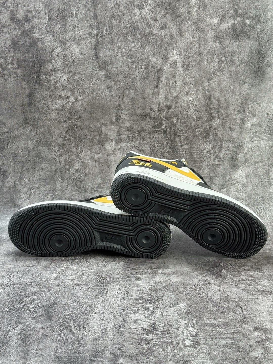 Nike Air Force 1 Low 07 黑白黄 QW5288-133