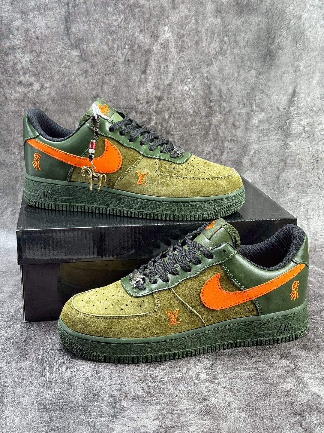 Nike Air Force 1 Low 07 x Louis Vuitton 马年限定 绿橙 XY9025-010