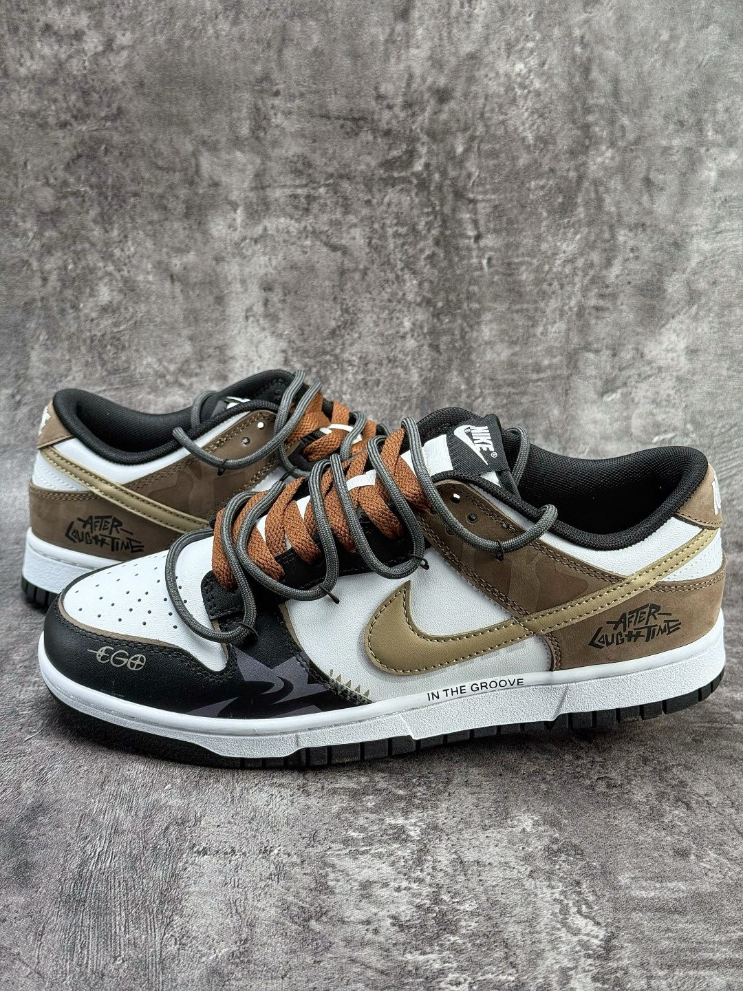 Nike SB Dunk Low RETRO 黑白棕绑带 HF5441-100