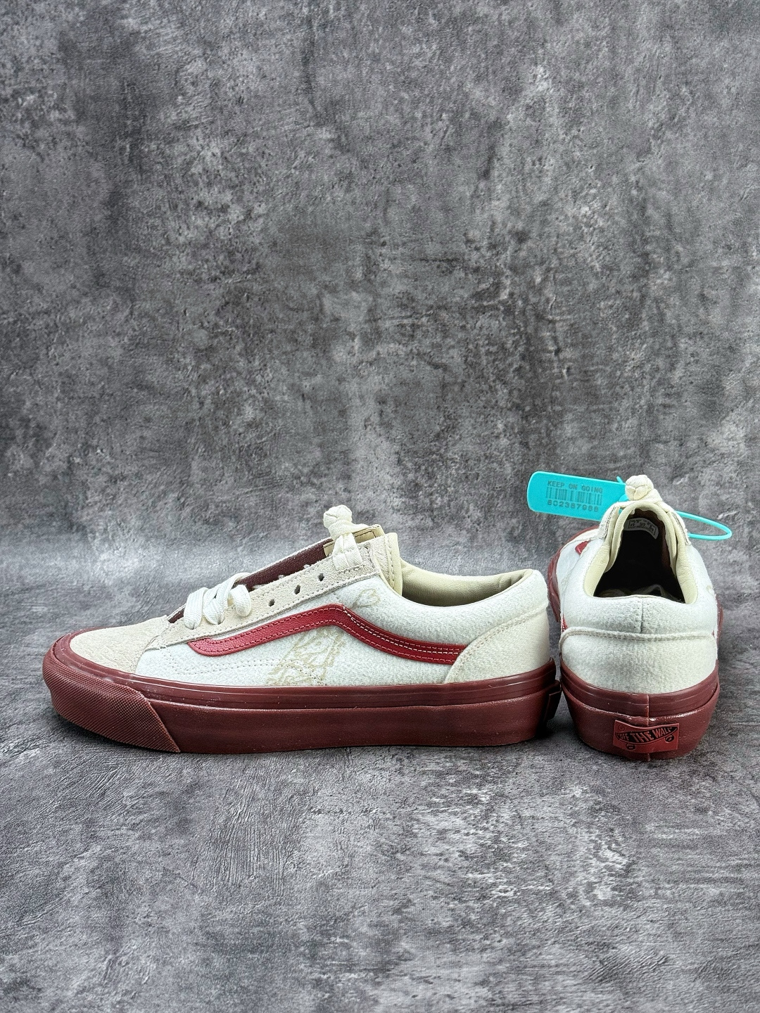 正确版出货了 Vans x Bolin LX OLD SKOOL 36 马年生肖限定 这水墨风骏马 VN000EJUHRWYK