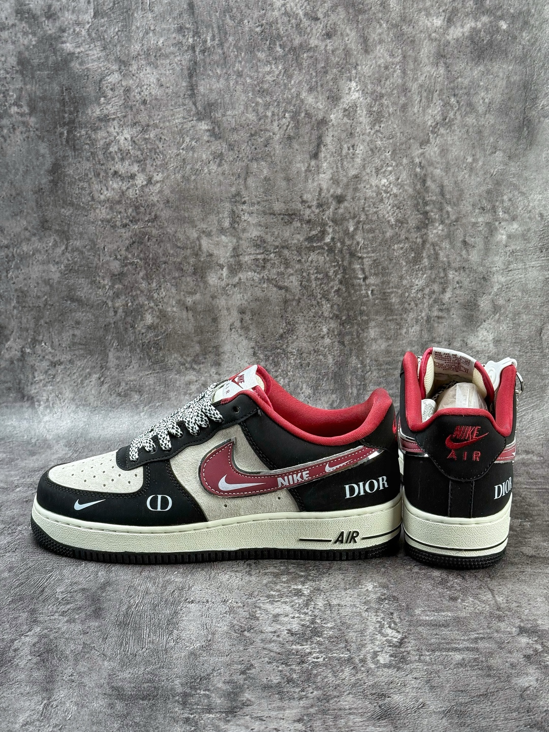 Nike Air Force 1 Low 07 x DIOR 黑灰红小勾满天星 SY1388-029-High Quatity Cheap Brand wholesale wholesaler seller Clothes Bags handbags Sneakers Top Fashion Clothing Shoes from China Factory Chinese suppliers best Quality Beautiful Price Nike Air Force 1 Low 07 x DIOR 黑灰红小勾满天星 SY1388-029