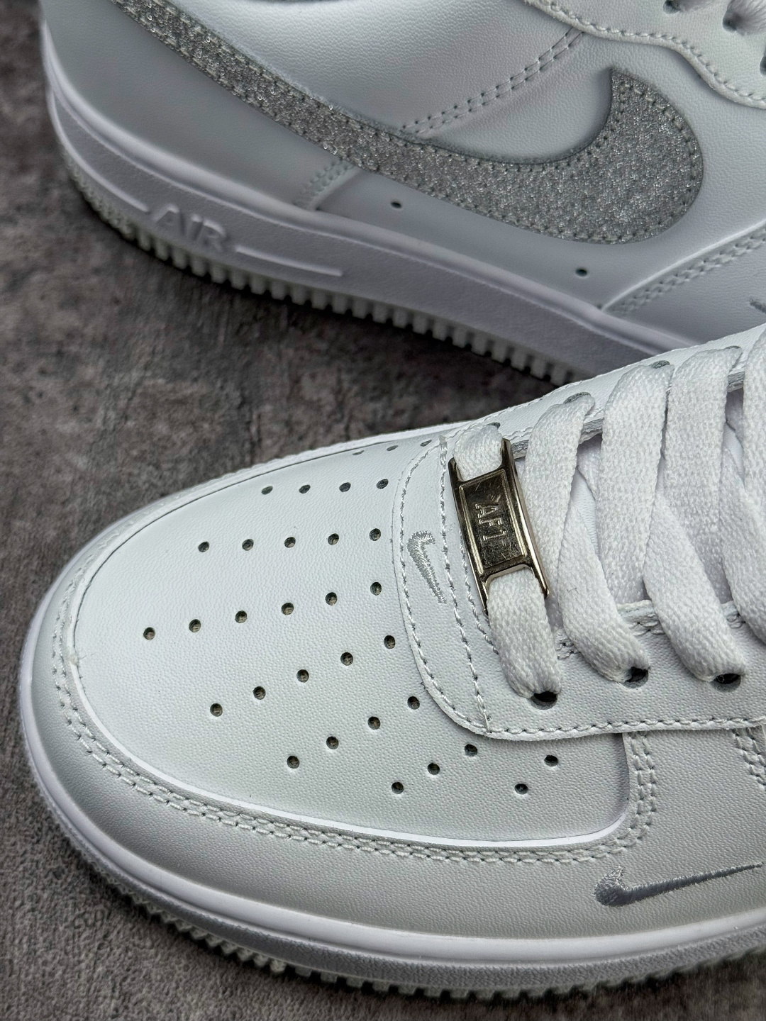 Nike Air Force 1 Low 07 白银小勾 ZH0316-163