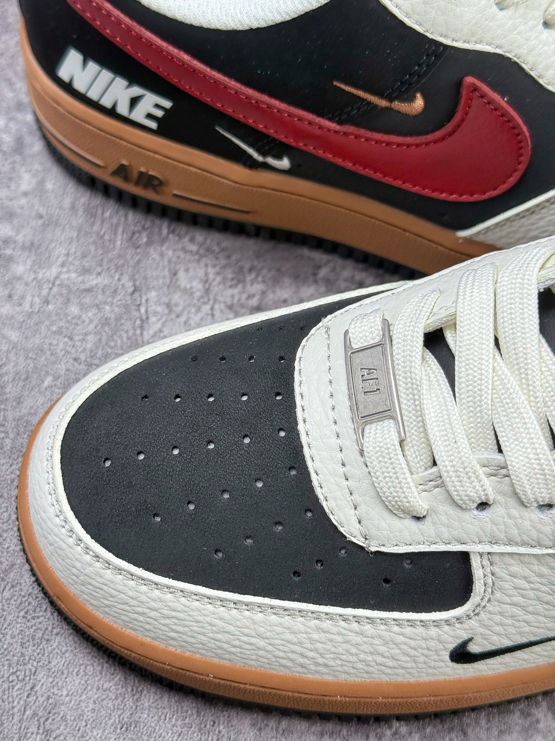 Nike Air Force 1 Low 07 白黑红三小勾 IM3378-122