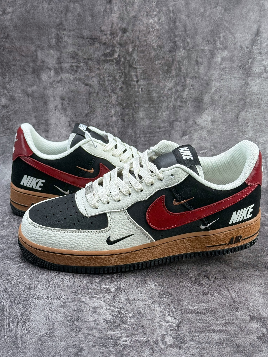 Nike Air Force 1 Low 07 白黑红三小勾 IM3378-122