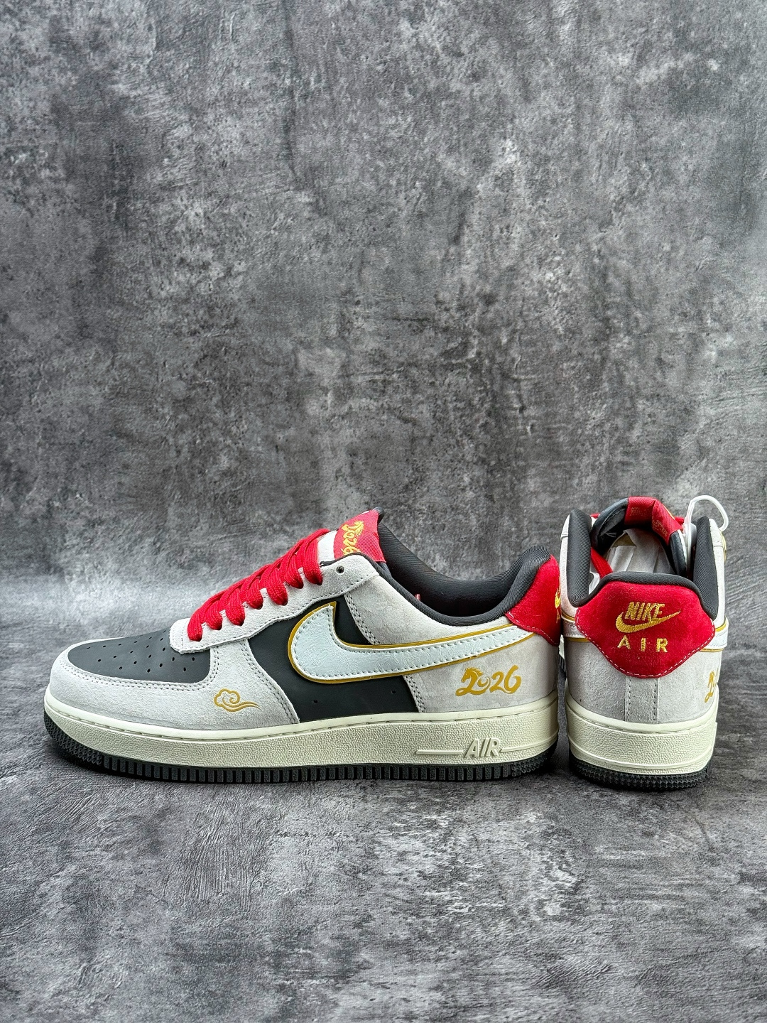 Nike Air Force 1 Low 07 马年限定 灰白红 KD1688-006