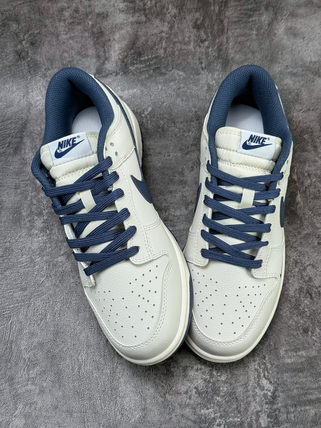 Nike SB Dunk Low 白蓝小勾 WB0620-116