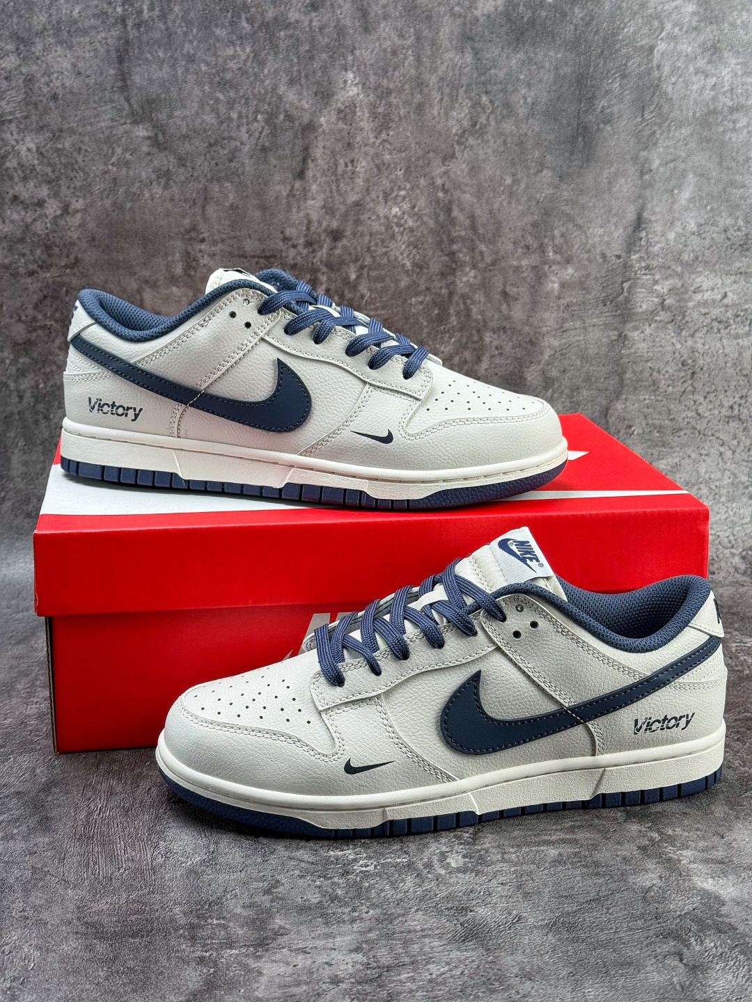 Nike SB Dunk Low 白蓝小勾 WB0620-116