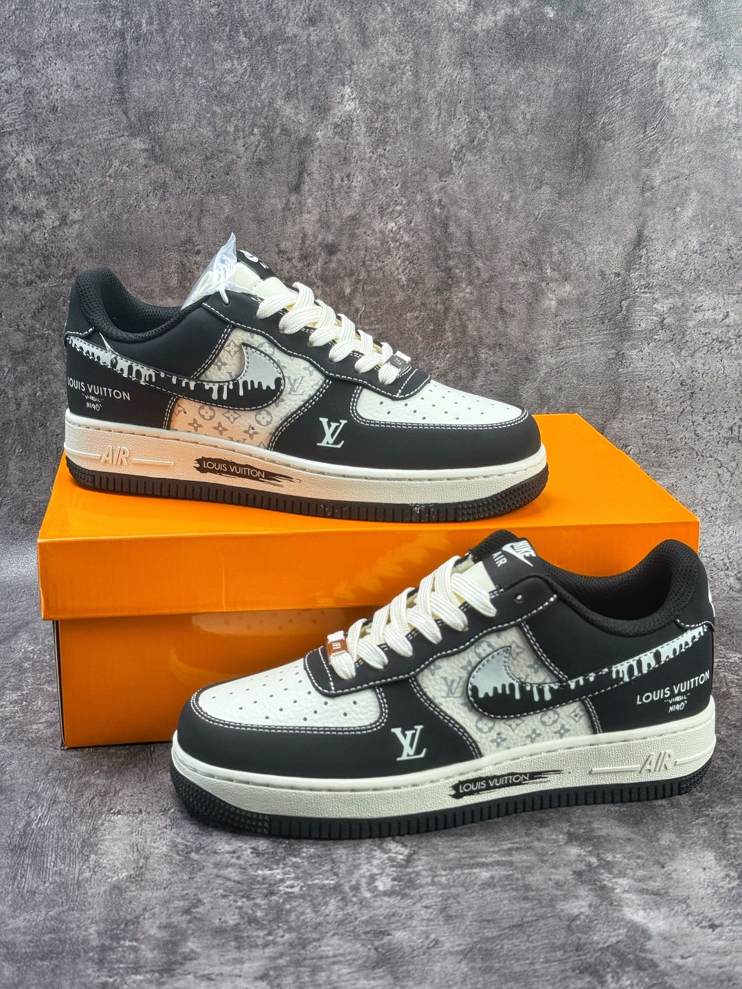 Nike Air Force 1 Low 07 x Louis Vuitton 黑白 KG6699-F30-High Quatity Cheap Brand wholesale wholesaler seller Clothes Bags handbags Sneakers Top Fashion Clothing Shoes from China Factory Chinese suppliers best Quality Beautiful Price Nike Air Force 1 Low 07 x Louis Vuitton 黑白 KG6699-F30