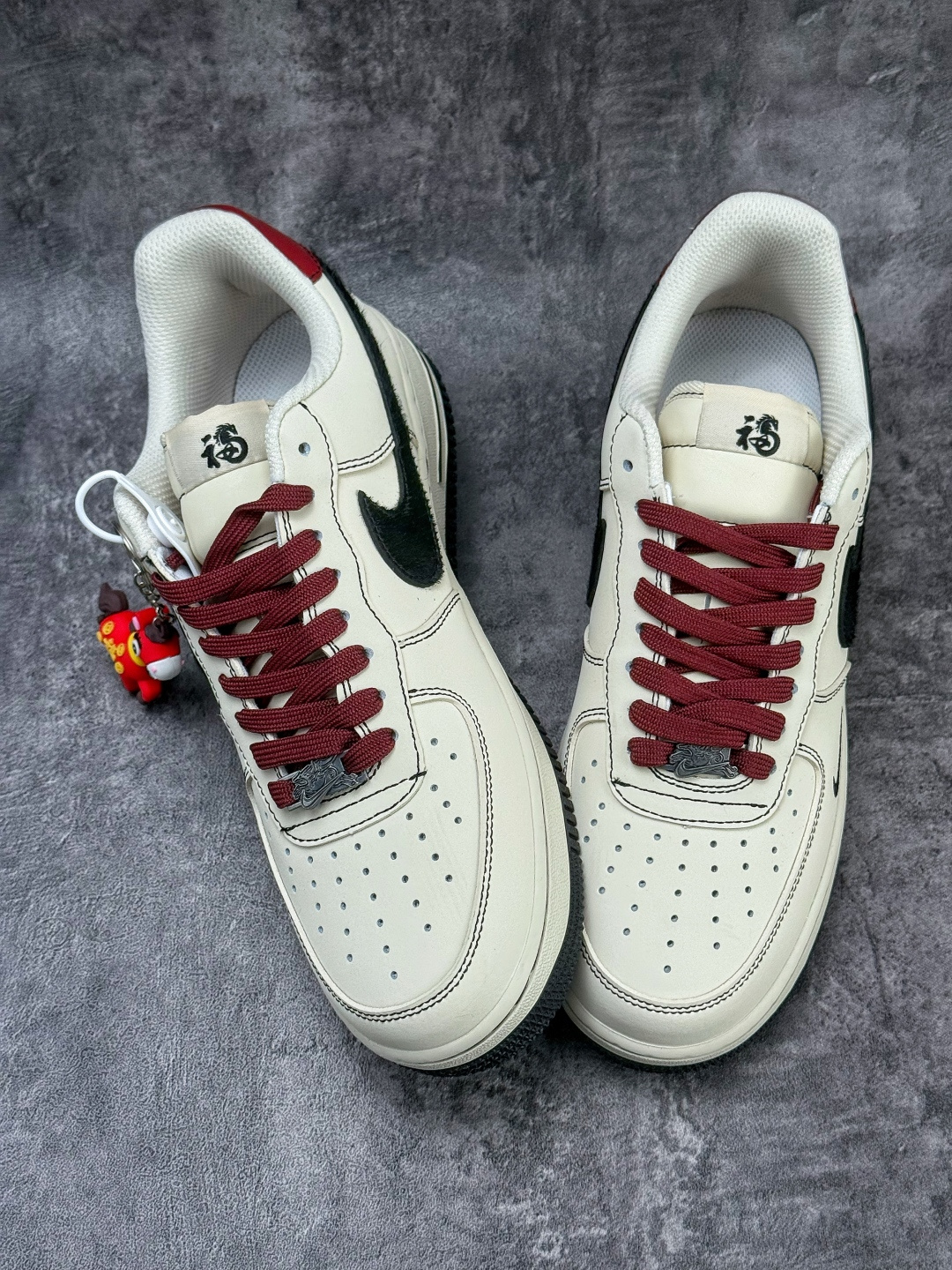 Nike Air Force 1 Low 07 马年限定 白黑红小勾 IB4607-171-High Quatity Cheap Brand wholesale wholesaler seller Clothes Bags handbags Sneakers Top Fashion Clothing Shoes from China Factory Chinese suppliers best Quality Beautiful Price Nike Air Force 1 Low 07 马年限定 白黑红小勾 IB4607-171