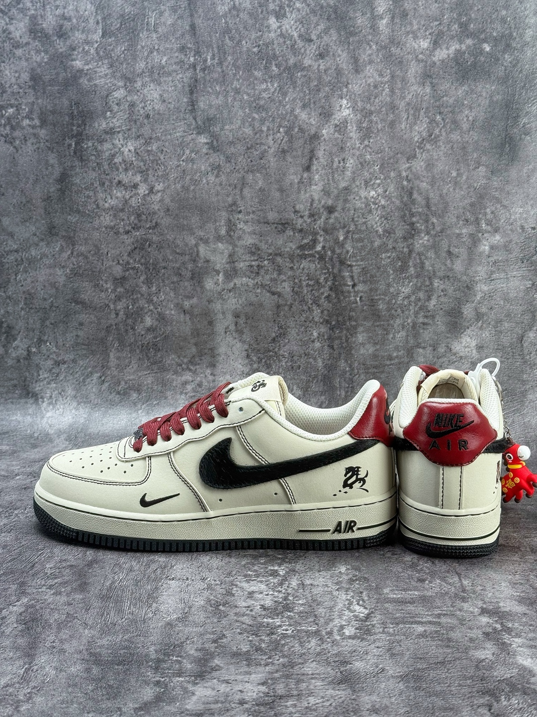Nike Air Force 1 Low 07 马年限定 白黑红小勾 IB4607-171-High Quatity Cheap Brand wholesale wholesaler seller Clothes Bags handbags Sneakers Top Fashion Clothing Shoes from China Factory Chinese suppliers best Quality Beautiful Price Nike Air Force 1 Low 07 马年限定 白黑红小勾 IB4607-171