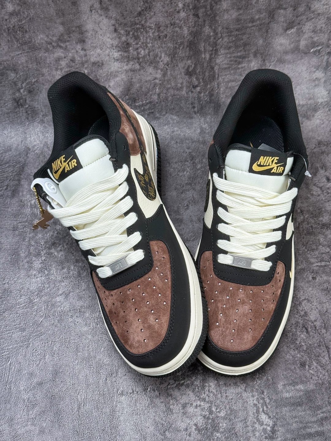 Nike Air Force 1 Low 07 马年限定 黑棕小勾 XD0028-010