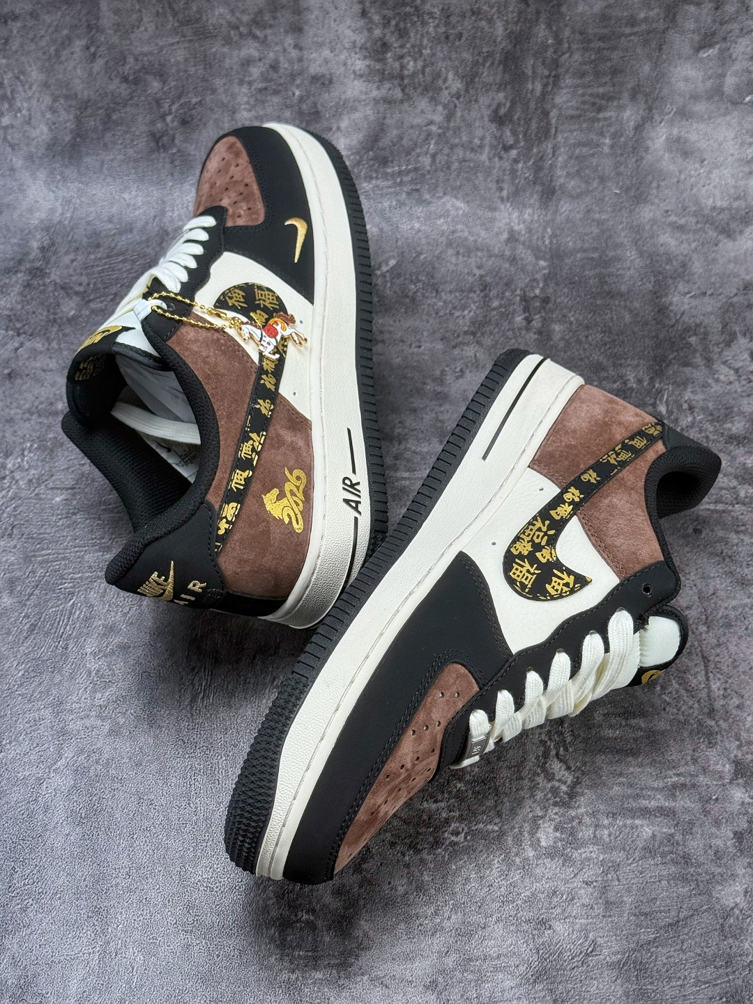 Nike Air Force 1 Low 07 马年限定 黑棕小勾 XD0028-010