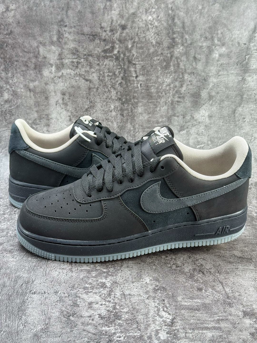 Nike Air Force 1 Low 07 黑灰 IQ9791-001