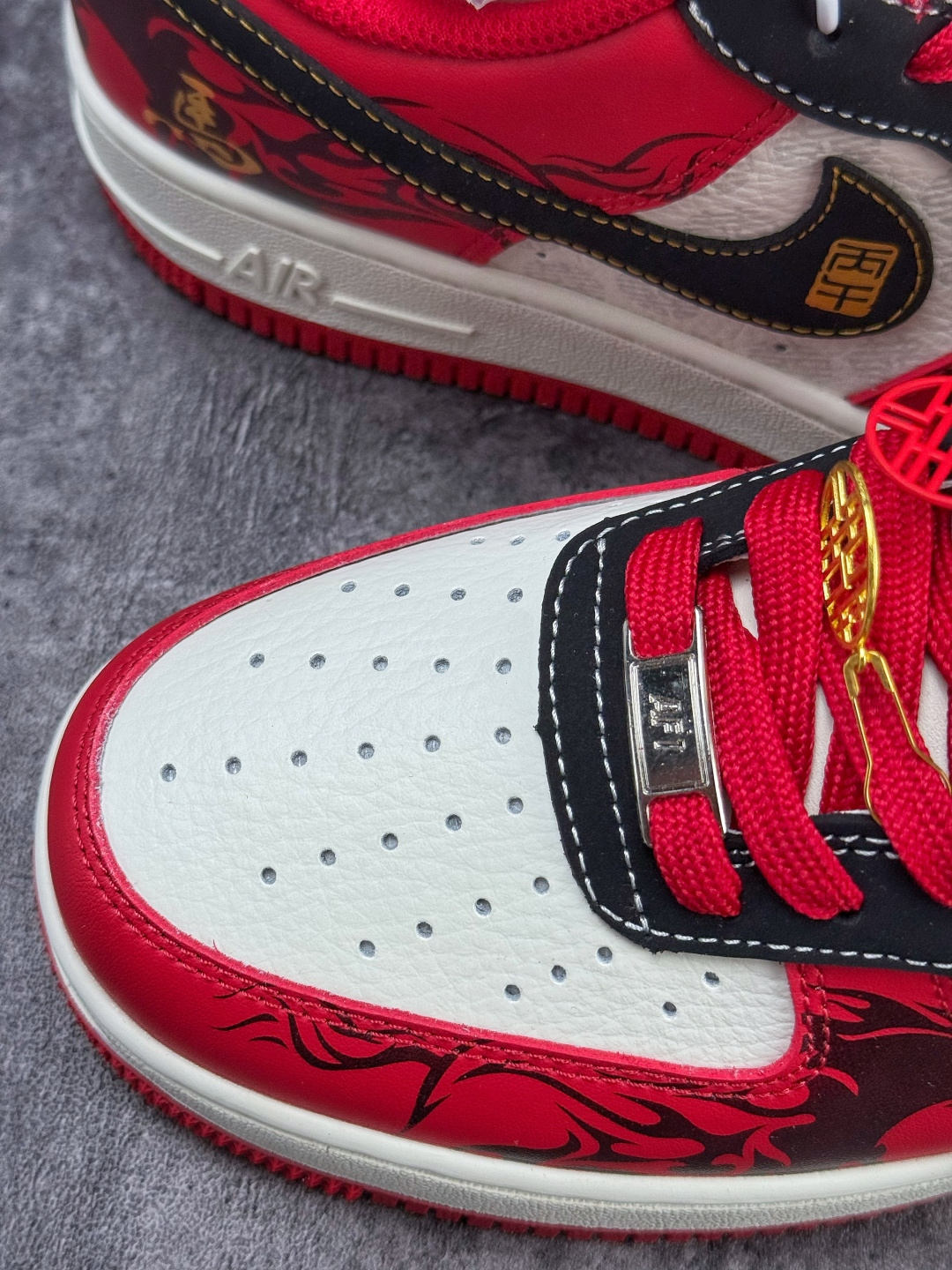 Nike Air Force 1 Low 07 马年限定 红黑 KG6699-F20