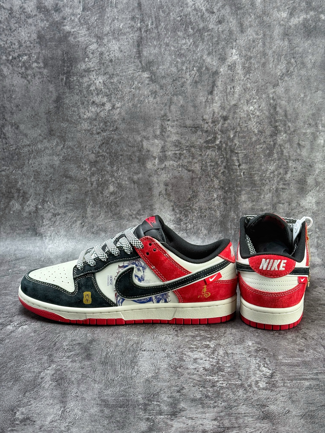 Nike SB Dunk Low 马年限定 黑白红满天星 YX5066-403