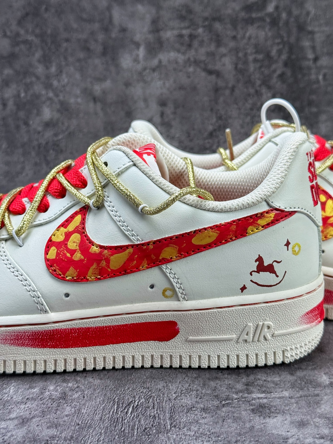 Nike Air Force 1 Low 07 马年限定 白红 SD2023-402