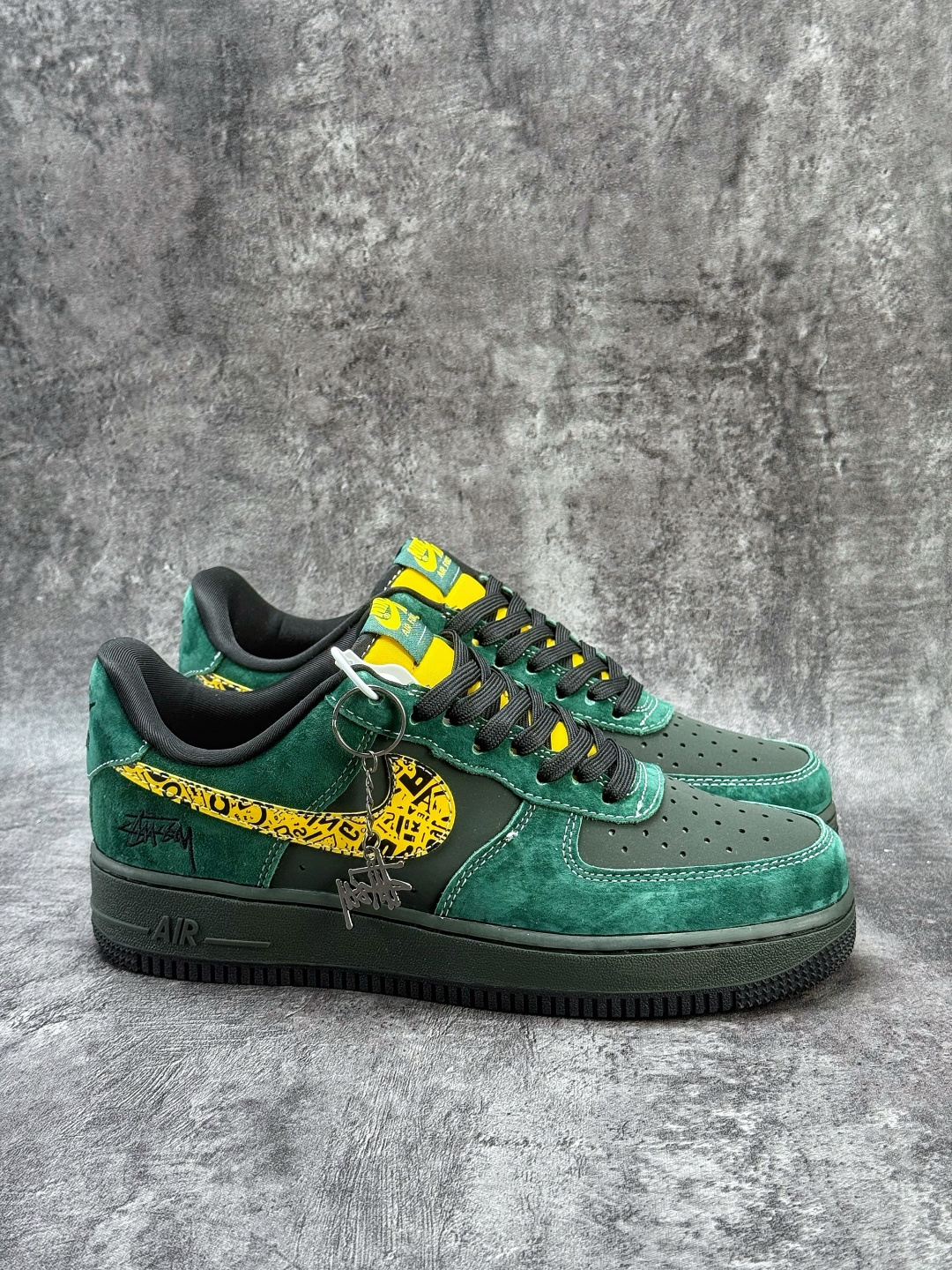 Nike Air Force 1 Low 07 x Stussy 绿灰黄 XL1979-137