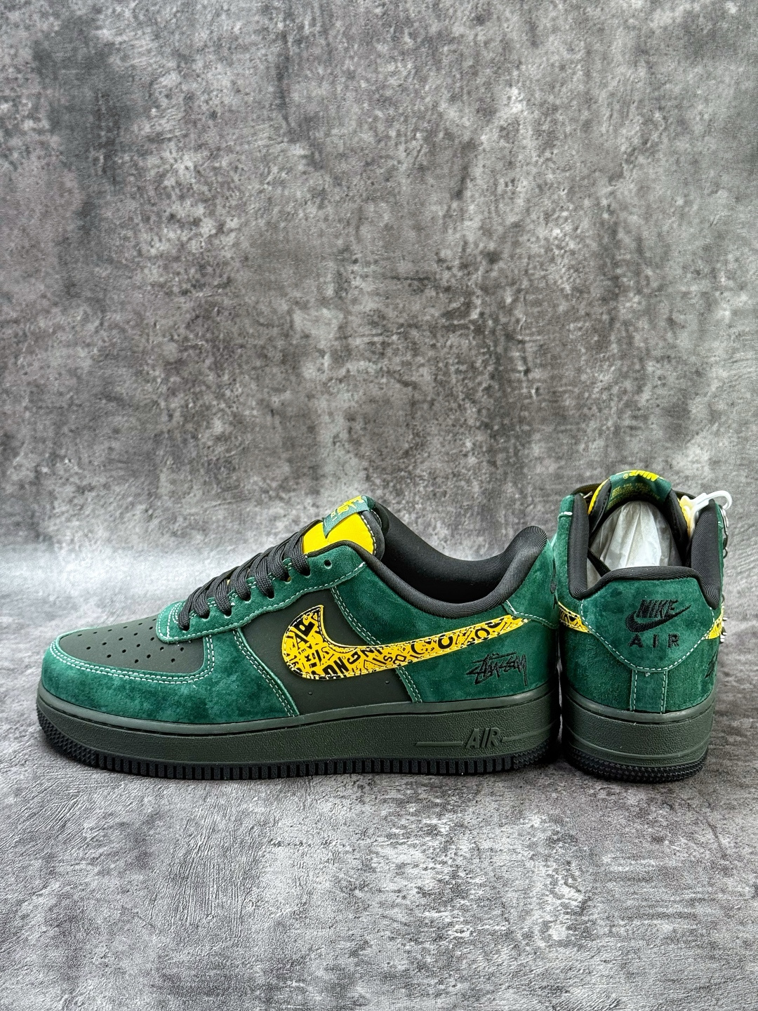 Nike Air Force 1 Low 07 x Stussy 绿灰黄 XL1979-137