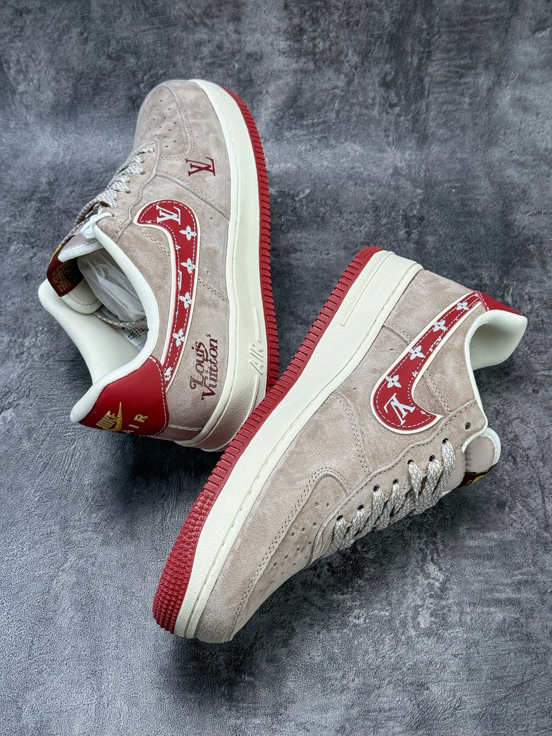 Nike Air Force 1 Low 07 x Louis Vuitton 棕红 KL1688-002