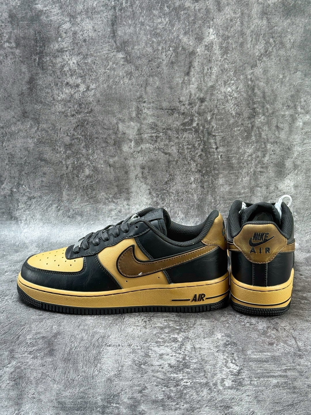 Nike Air Force 1 Low 07 黑棕 FB8878-200-High Quatity Cheap Brand wholesale wholesaler seller Clothes Bags handbags Sneakers Top Fashion Clothing Shoes from China Factory Chinese suppliers best Quality Beautiful Price Nike Air Force 1 Low 07 黑棕 FB8878-200