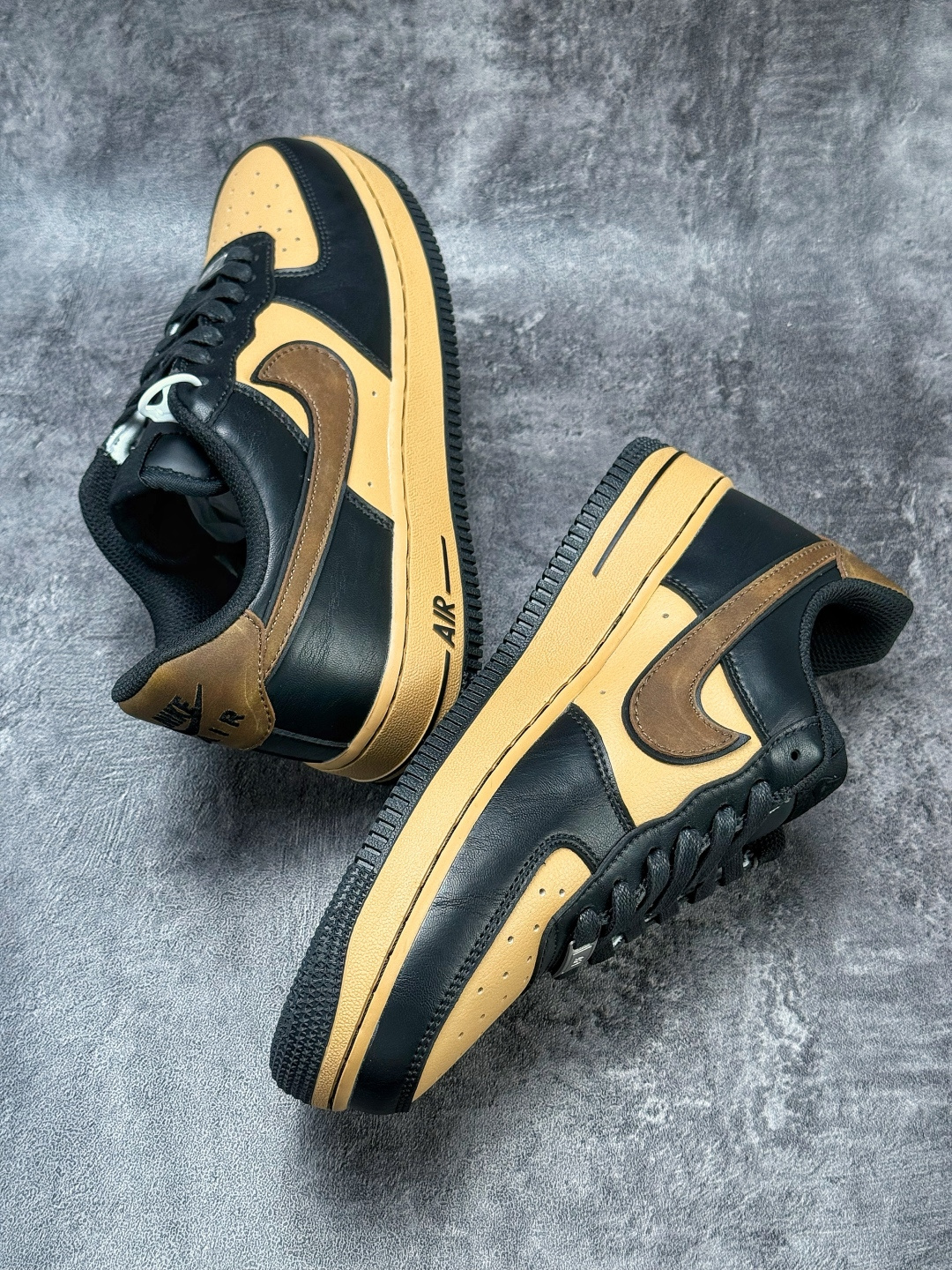 Nike Air Force 1 Low 07 黑棕 FB8878-200-High Quatity Cheap Brand wholesale wholesaler seller Clothes Bags handbags Sneakers Top Fashion Clothing Shoes from China Factory Chinese suppliers best Quality Beautiful Price Nike Air Force 1 Low 07 黑棕 FB8878-200