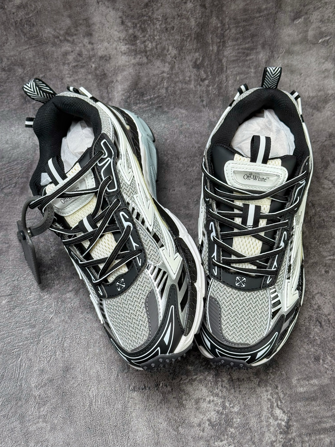 Be Right Back Sneaker BRB系列低帮三箭头增高老爹风登山厚底增高休闲运动鞋