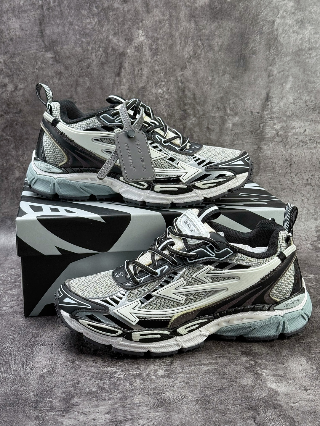 Be Right Back Sneaker BRB系列低帮三箭头增高老爹风登山厚底增高休闲运动鞋