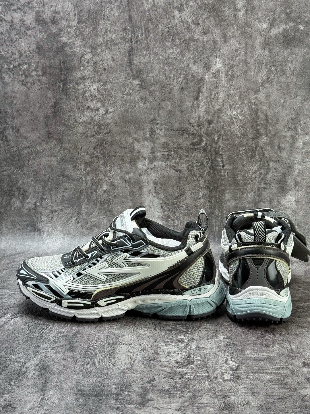 Be Right Back Sneaker BRB系列低帮三箭头增高老爹风登山厚底增高休闲运动鞋