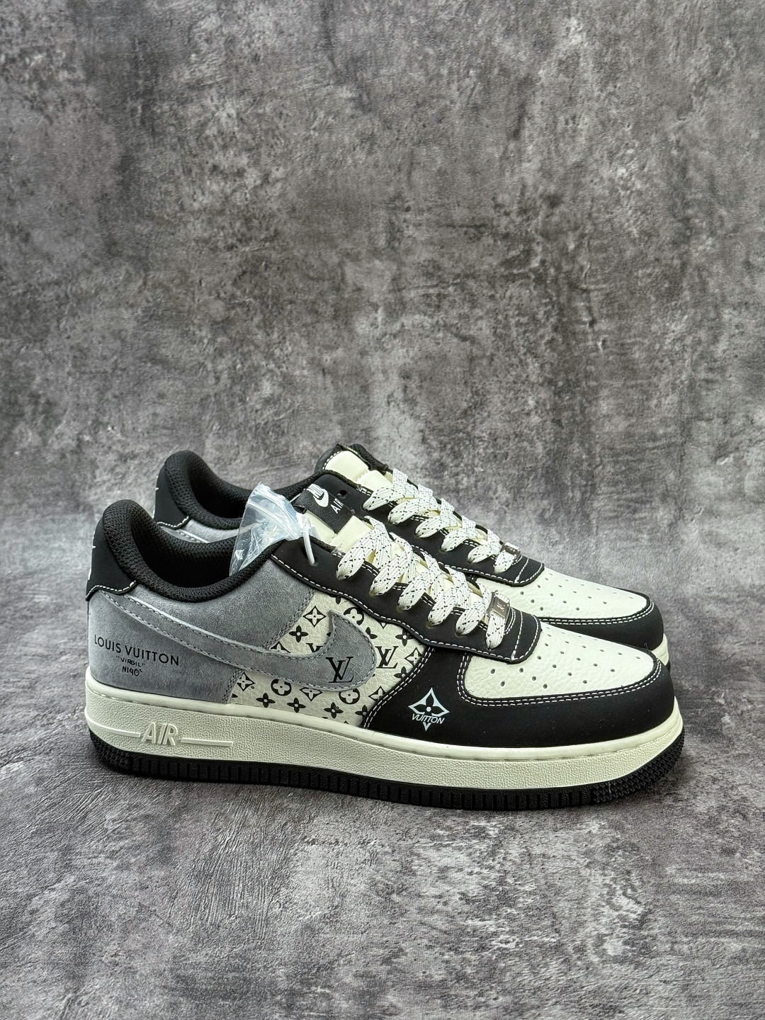 Nike Air Force 1 Low 07 x Louis Vuitton 黑白灰 KG6699-F28