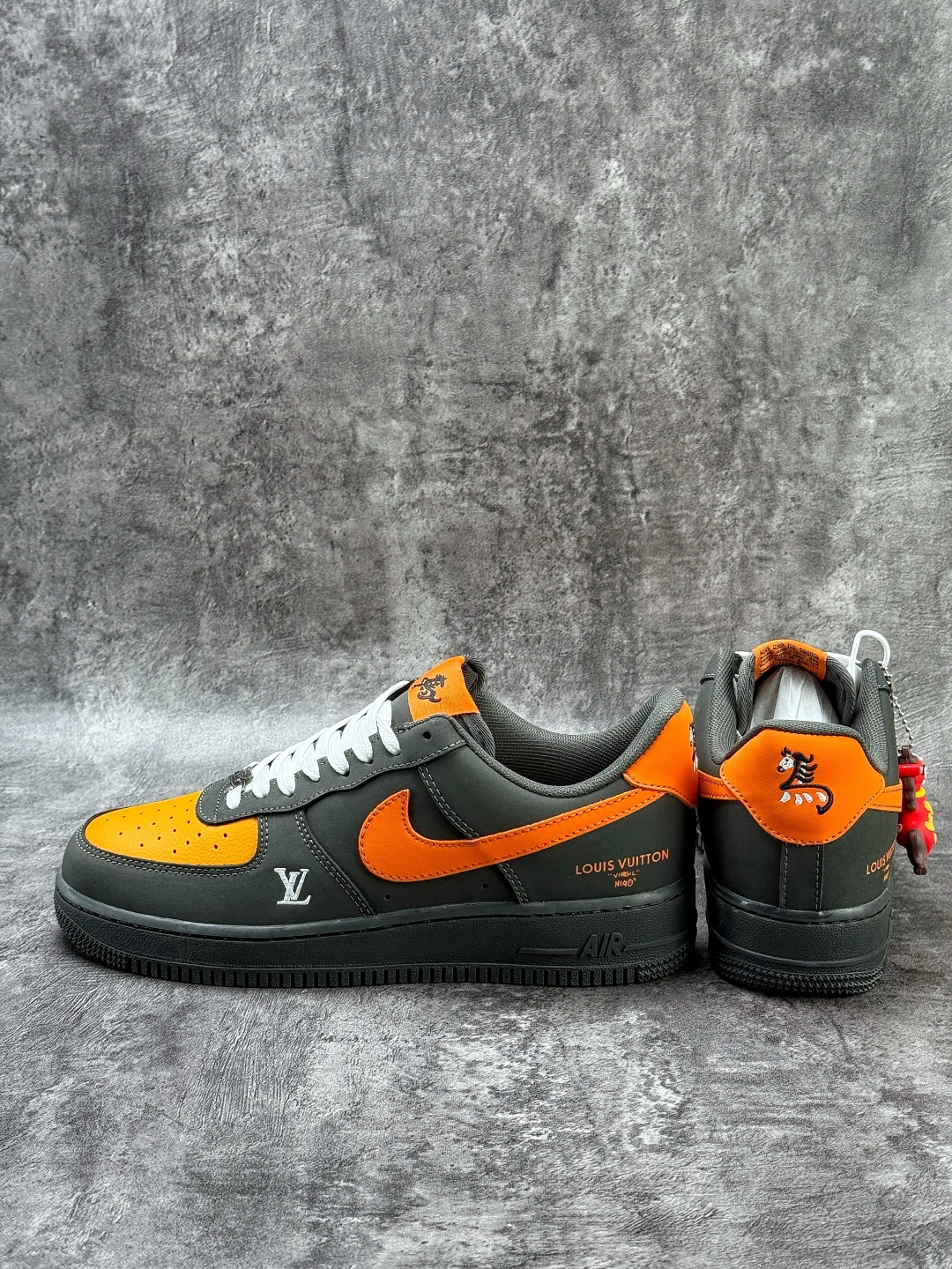 Nike Air Force 1 Low 07 x Louis Vuitton 马年限定 黑橙 XY9025-004-Top High Quatity Cheap Sneakers Fashion Clothing Clothes Bags handbags Shoes of all Brand wholesale With The best Quality And Beautiful Price from China Factory Chinese suppliers wholesaler seller Nike Air Force 1 Low 07 x Louis Vuitton 马年限定 黑橙 XY9025-004