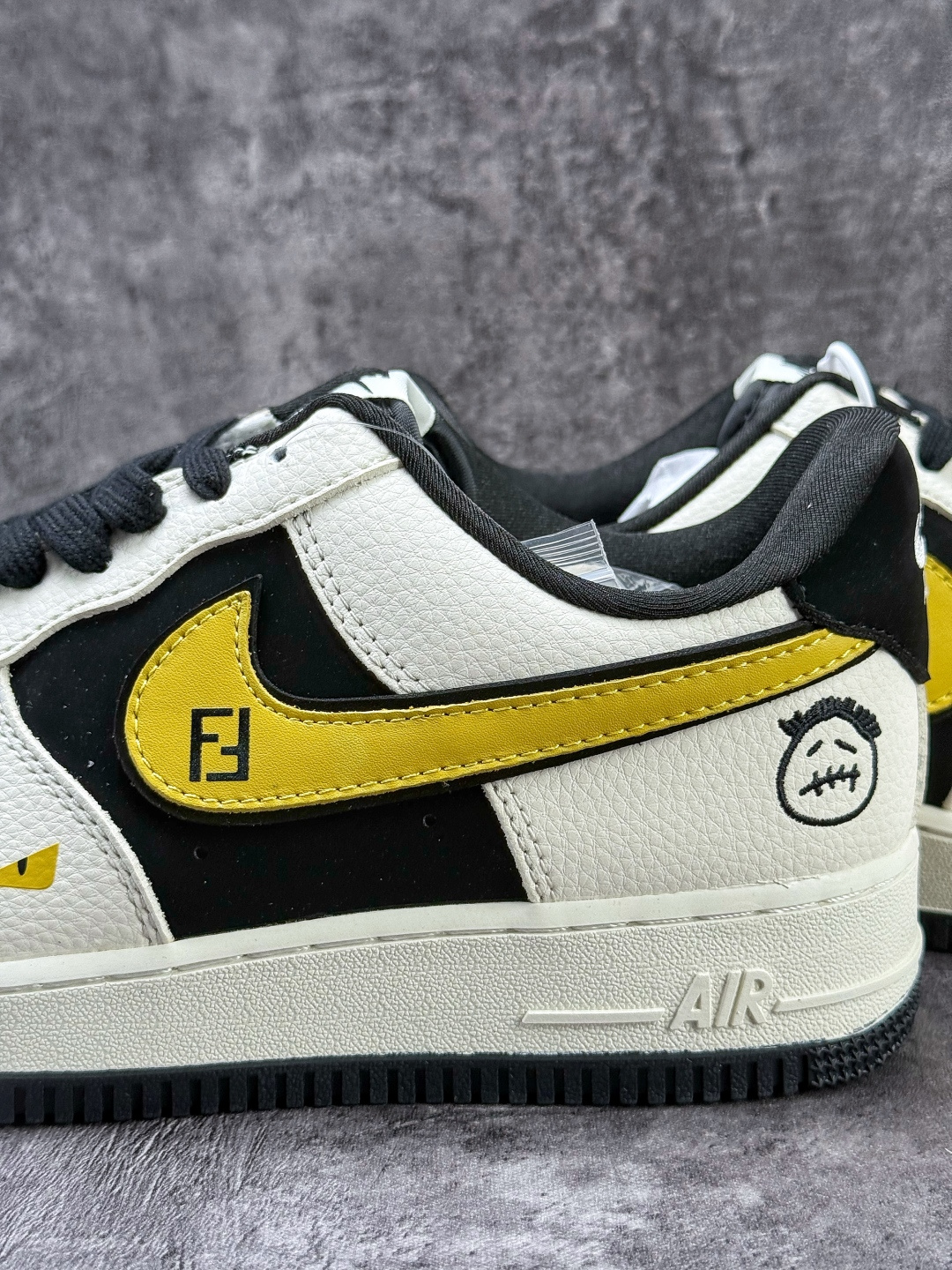 Nike Air Force 1 Low 07 x Fendi 白黑 BK1916-003
