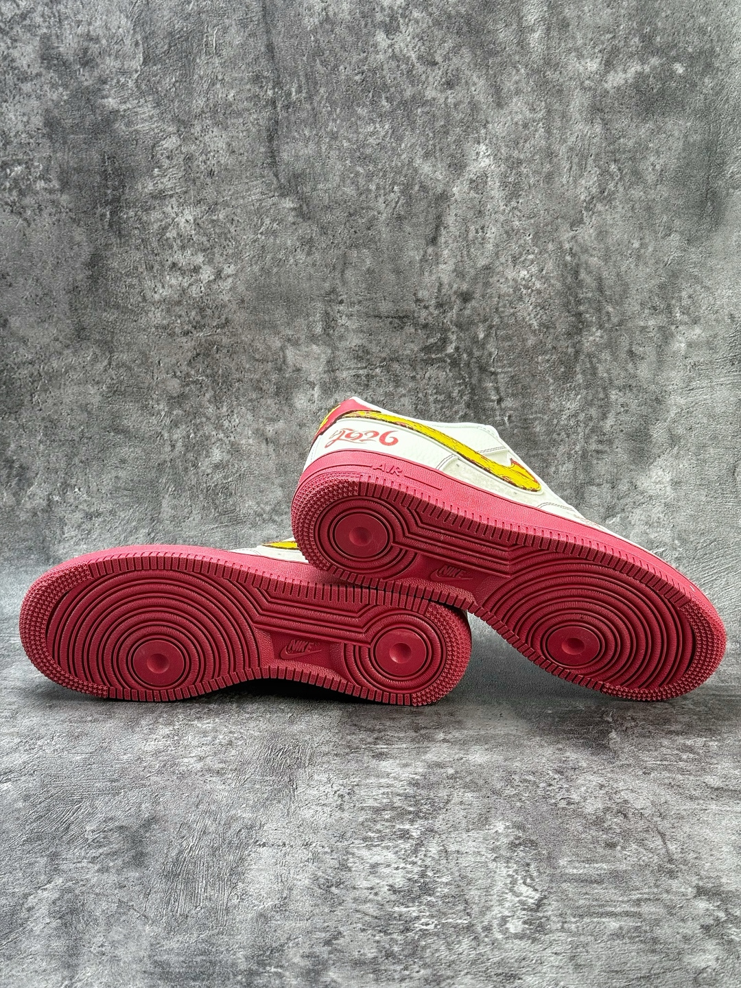 Nike Air Force 1 Low 07 马年限定 白红 CS5288-048-Top High Quatity Cheap Sneakers Fashion Clothing Clothes Bags handbags Shoes of all Brand wholesale With The best Quality And Beautiful Price from China Factory Chinese suppliers wholesaler seller Nike Air Force 1 Low 07 马年限定 白红 CS5288-048