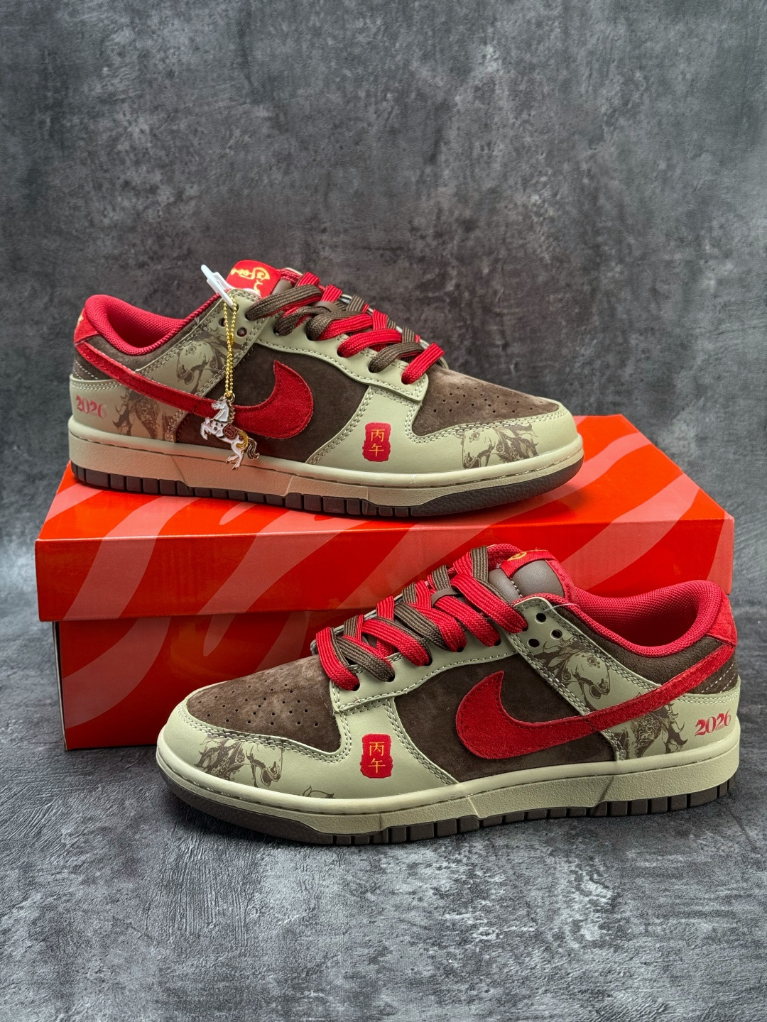 Nike SB Dunk Low 马年限定 棕红 YX5066-398-Top High Quatity Cheap Sneakers Fashion Clothing Clothes Bags handbags Shoes of all Brand wholesale With The best Quality And Beautiful Price from China Factory Chinese suppliers wholesaler seller Nike SB Dunk Low 马年限定 棕红 YX5066-398