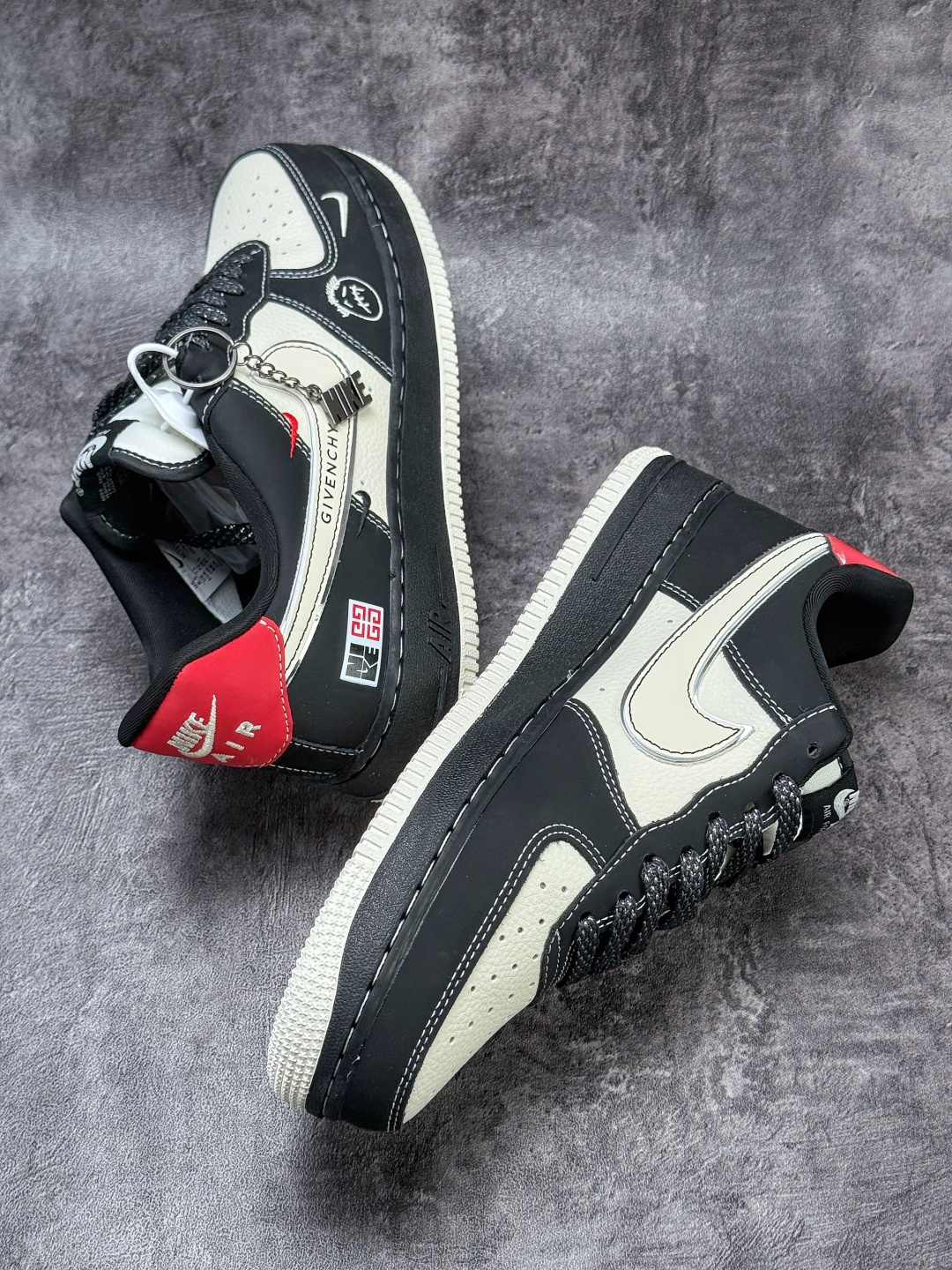 Nike Air Force 1 Low 07 x GIVENCHY 黑白三小勾满天星 XL1979-131-Top High Quatity Cheap Sneakers Fashion Clothing Clothes Bags handbags Shoes of all Brand wholesale With The best Quality And Beautiful Price from China Factory Chinese suppliers wholesaler seller Nike Air Force 1 Low 07 x GIVENCHY 黑白三小勾满天星 XL1979-131