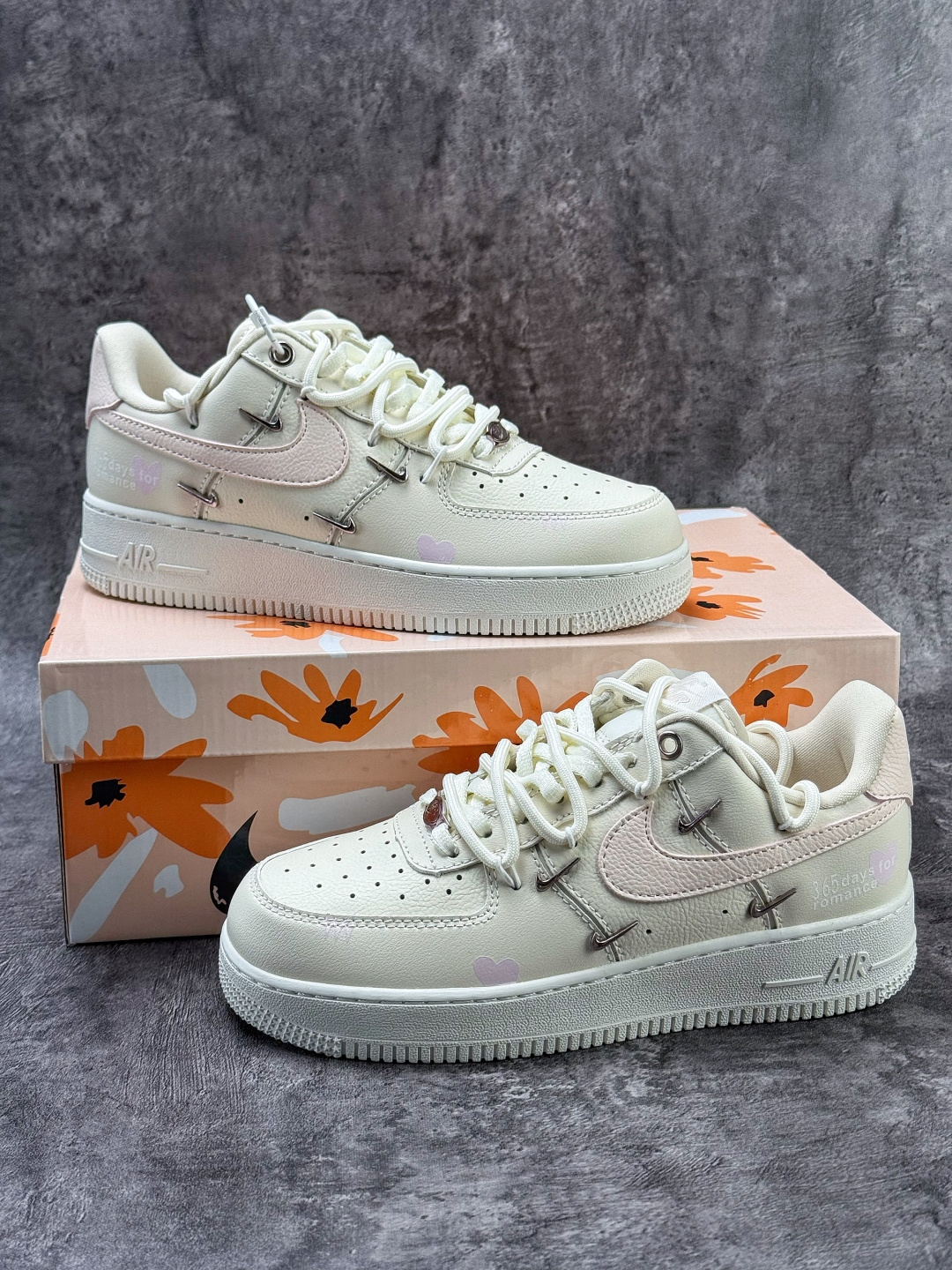 Nike Air Force 1 Low 07 白粉四小勾 FV8110-181-Top High Quatity Cheap Sneakers Fashion Clothing Clothes Bags handbags Shoes of all Brand wholesale With The best Quality And Beautiful Price from China Factory Chinese suppliers wholesaler seller Nike Air Force 1 Low 07 白粉四小勾 FV8110-181