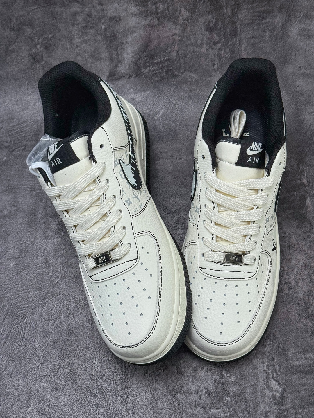 Nike Air Force 1 Low 07 x Louis Vuitton 白黑 KG6699-F31-Top High Quatity Cheap Sneakers Fashion Clothing Clothes Bags handbags Shoes of all Brand wholesale With The best Quality And Beautiful Price from China Factory Chinese suppliers wholesaler seller Nike Air Force 1 Low 07 x Louis Vuitton 白黑 KG6699-F31
