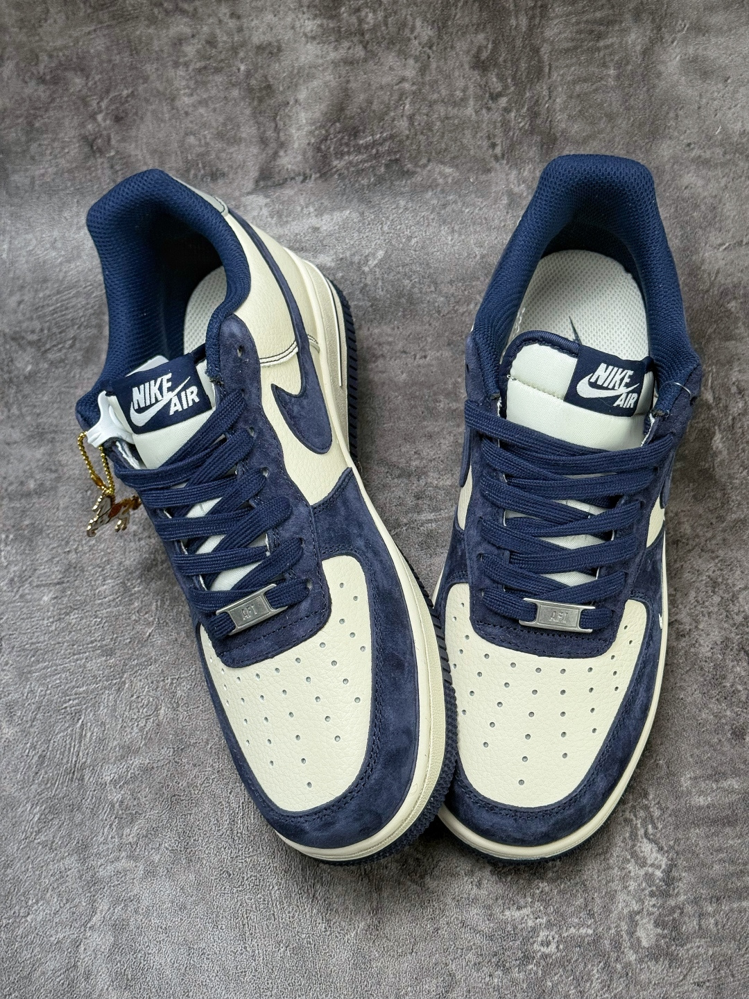 210 Nike Air Force 1 Low 07 马年限定 蓝白小勾 XD0028-013